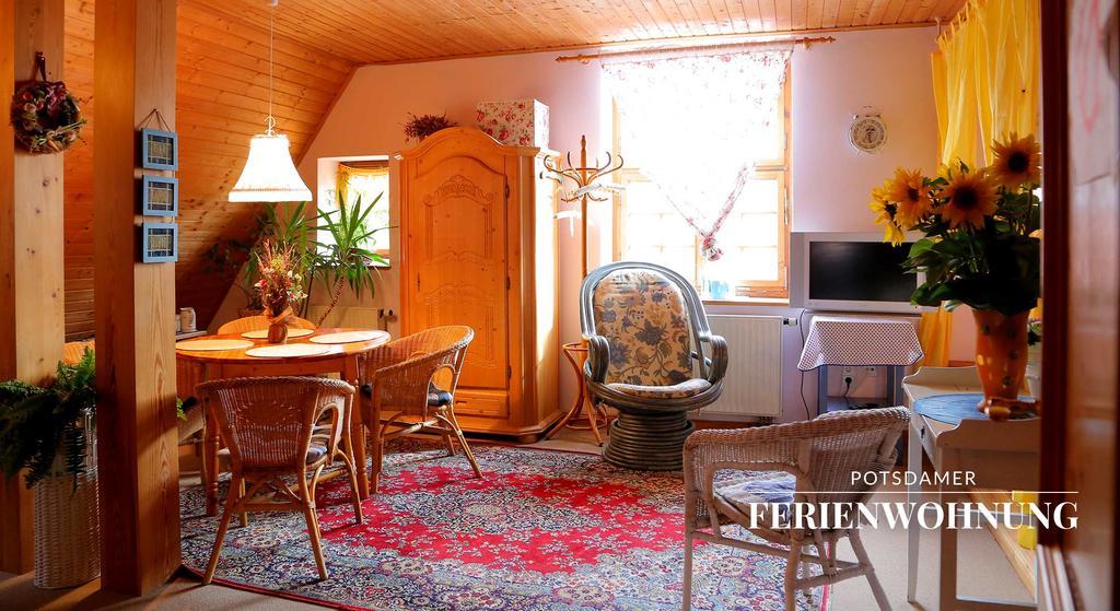Potsdamer Ferienwohnung ภายนอก รูปภาพ